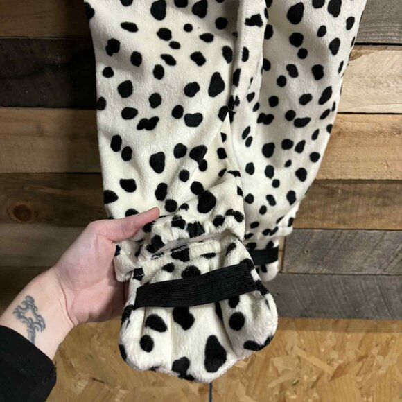 Dalmation Costume - Picture 4 of 9